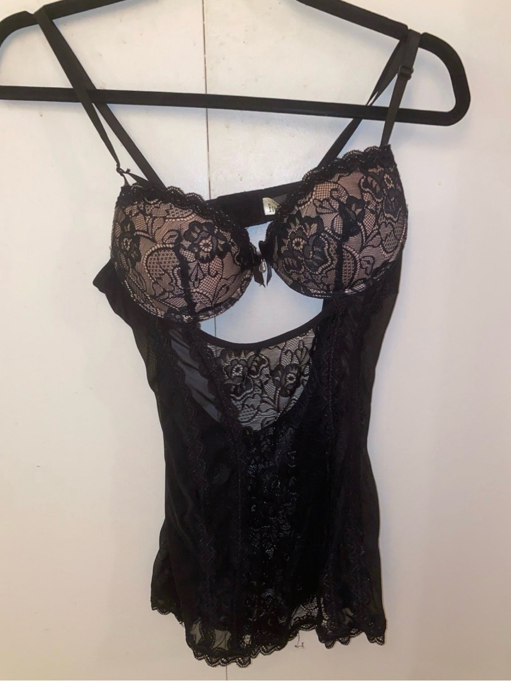 Fashion Nova Black Lace & Nude Lined Push-Up Chemise